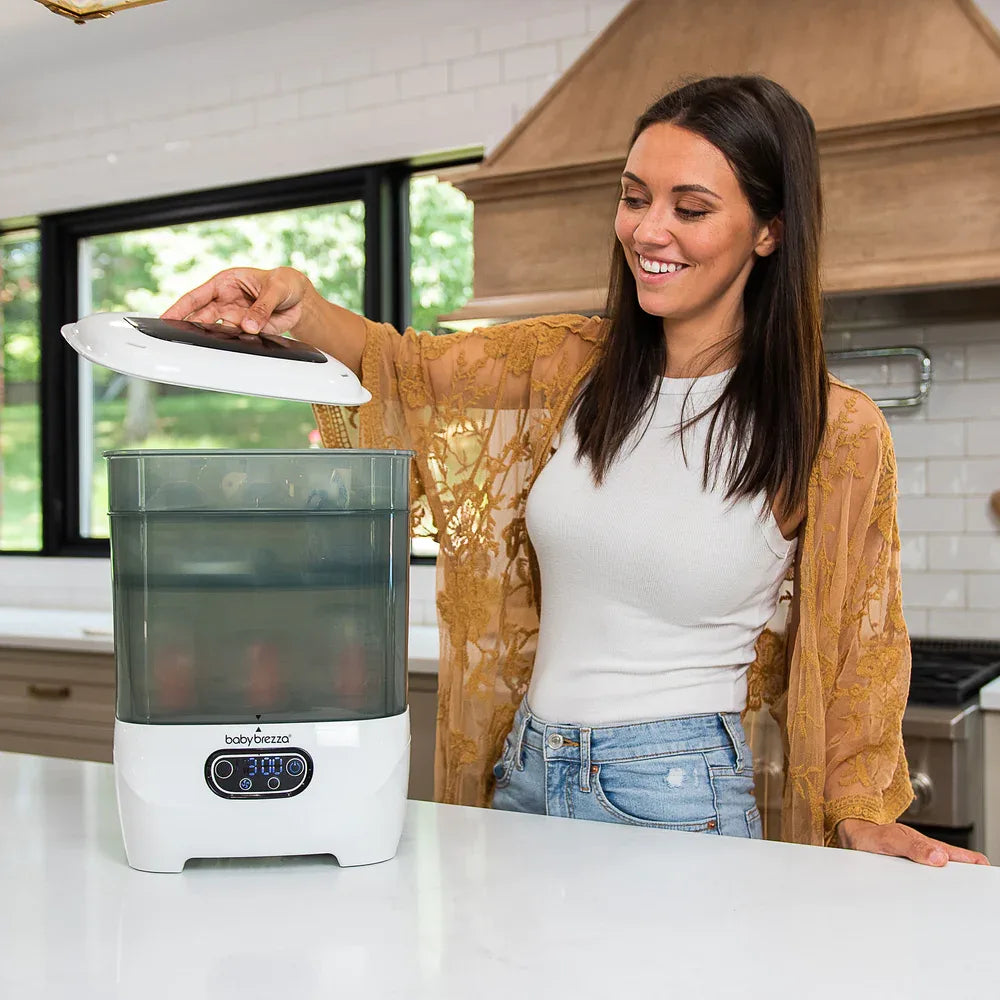 Velora™ | Stérilisateur & Séchoir à Biberons Compact – Rapide, Fiable, Design Moderne au Quotidien